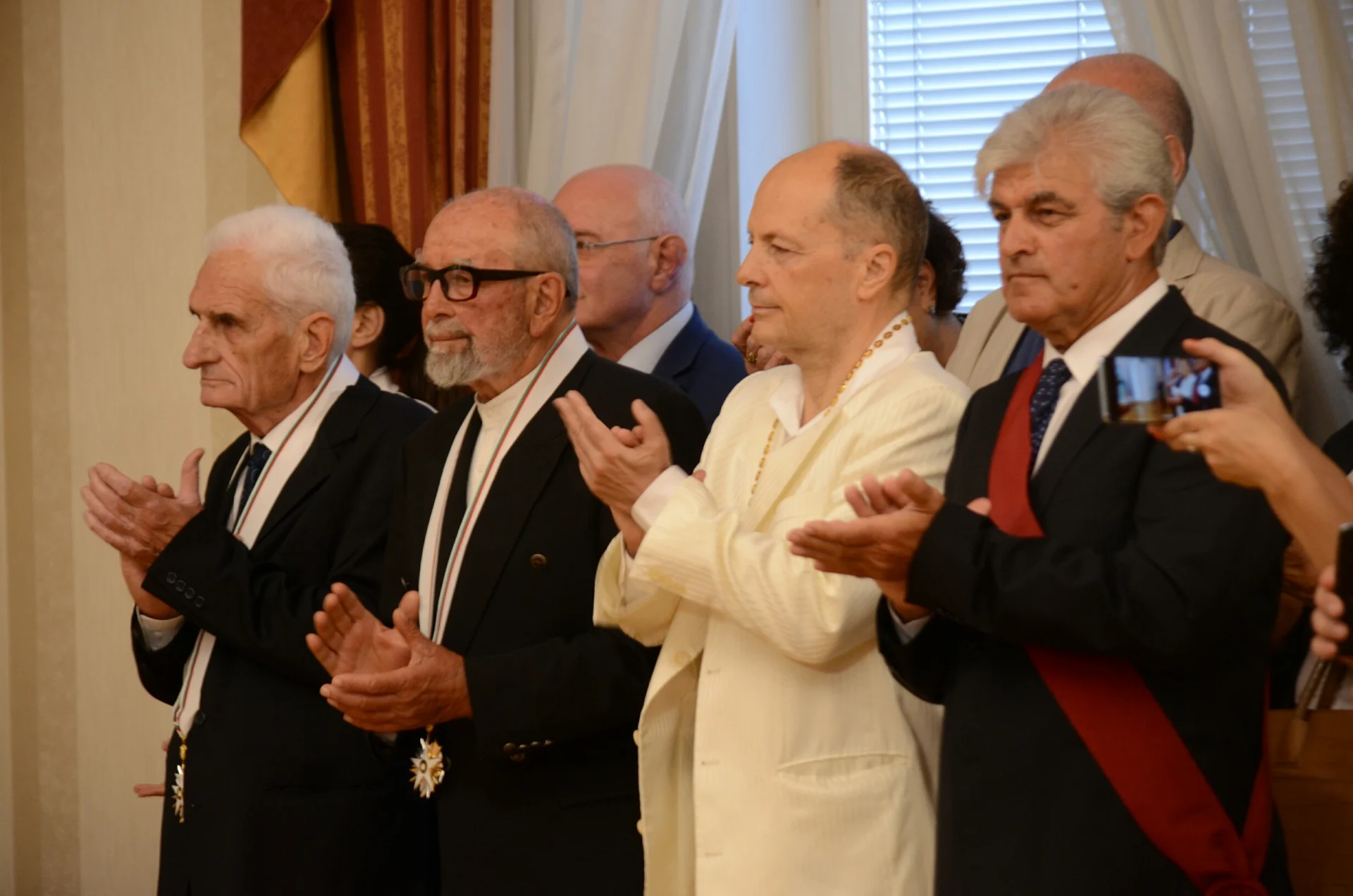 Президентство награди Румен Радев