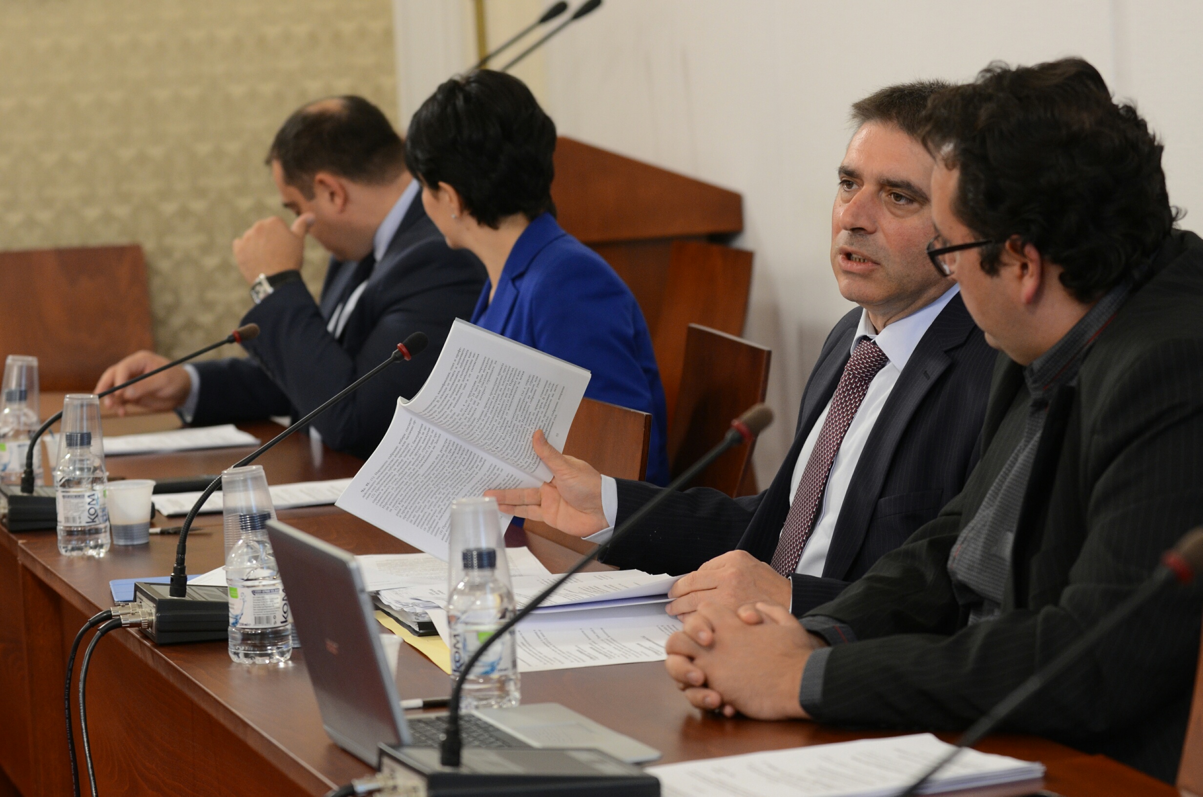 Красимир Влахов правна комисия Данаил Кирилов