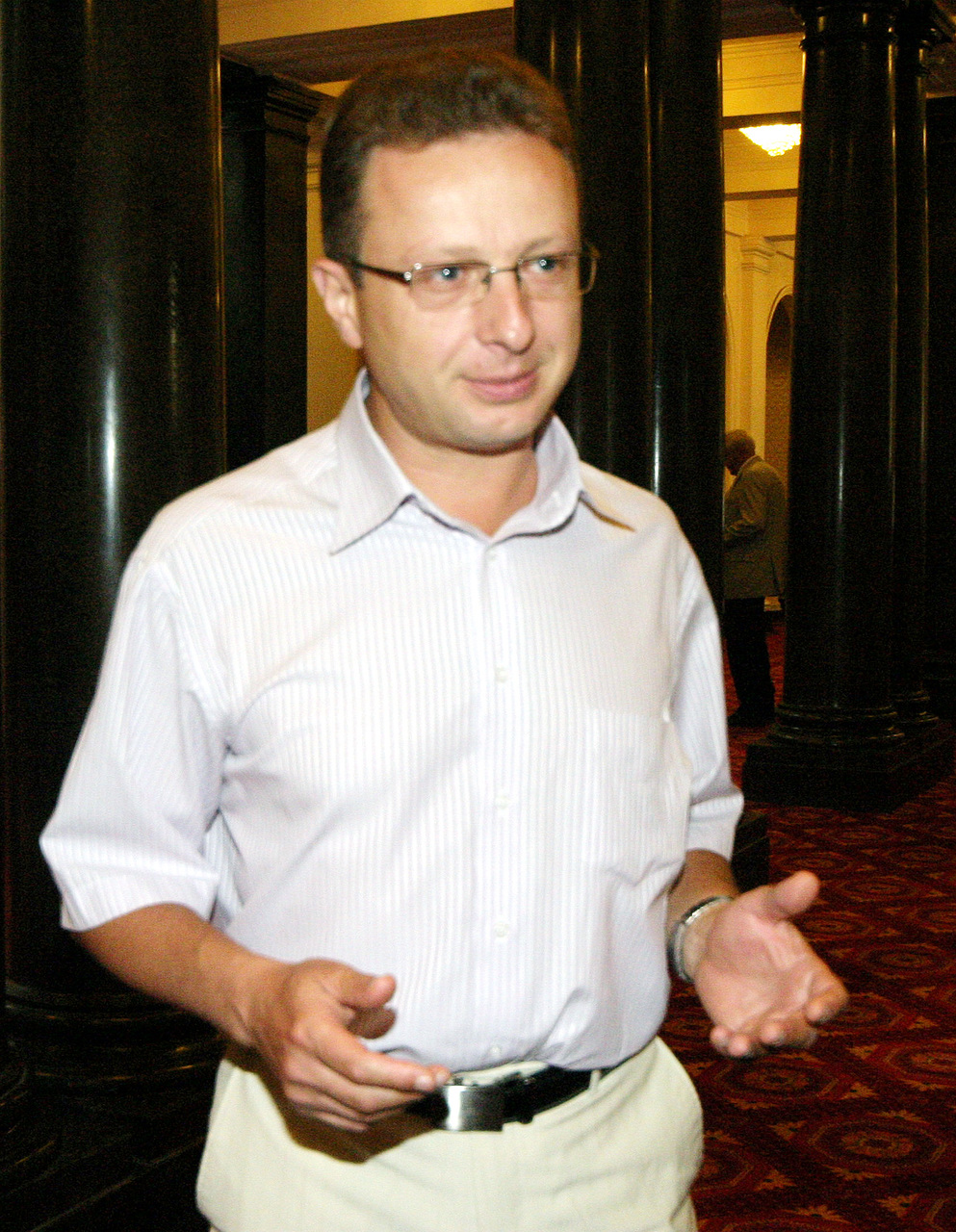 Иван Сотиров