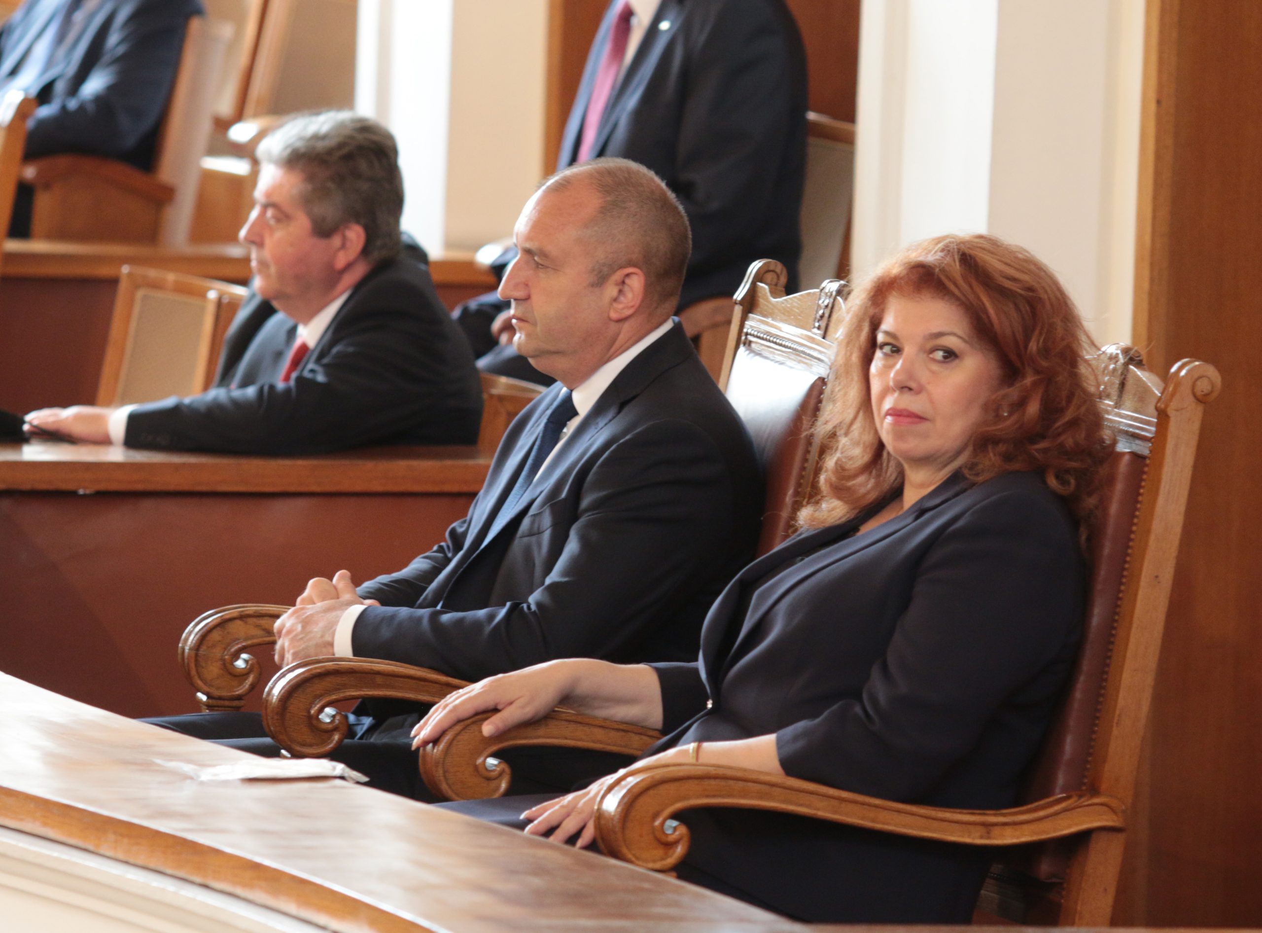 Парламент 46 Народно събрание Румен Радев