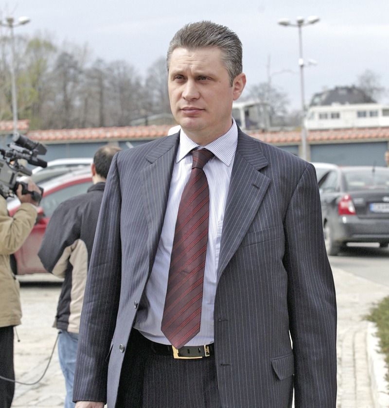 Бившият президент на “Беласица” Константин Хаджииванов е обвинен за манипулирането на десетки футболни срещи по целия свят