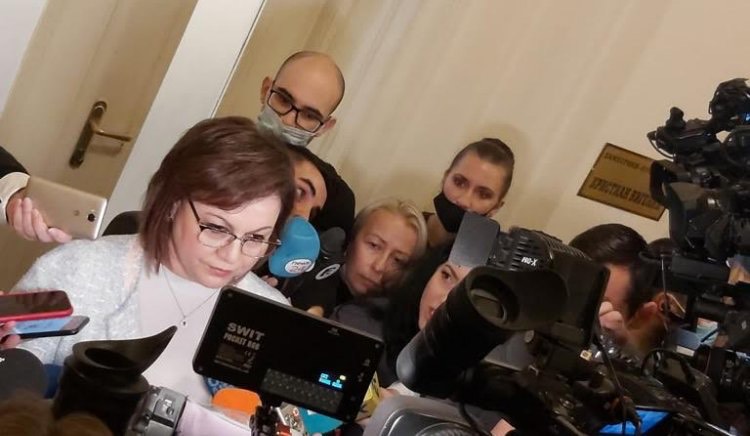 Корнелия Нинова