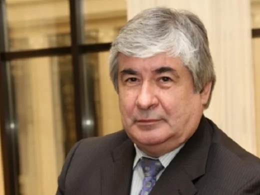 анатолий макаров