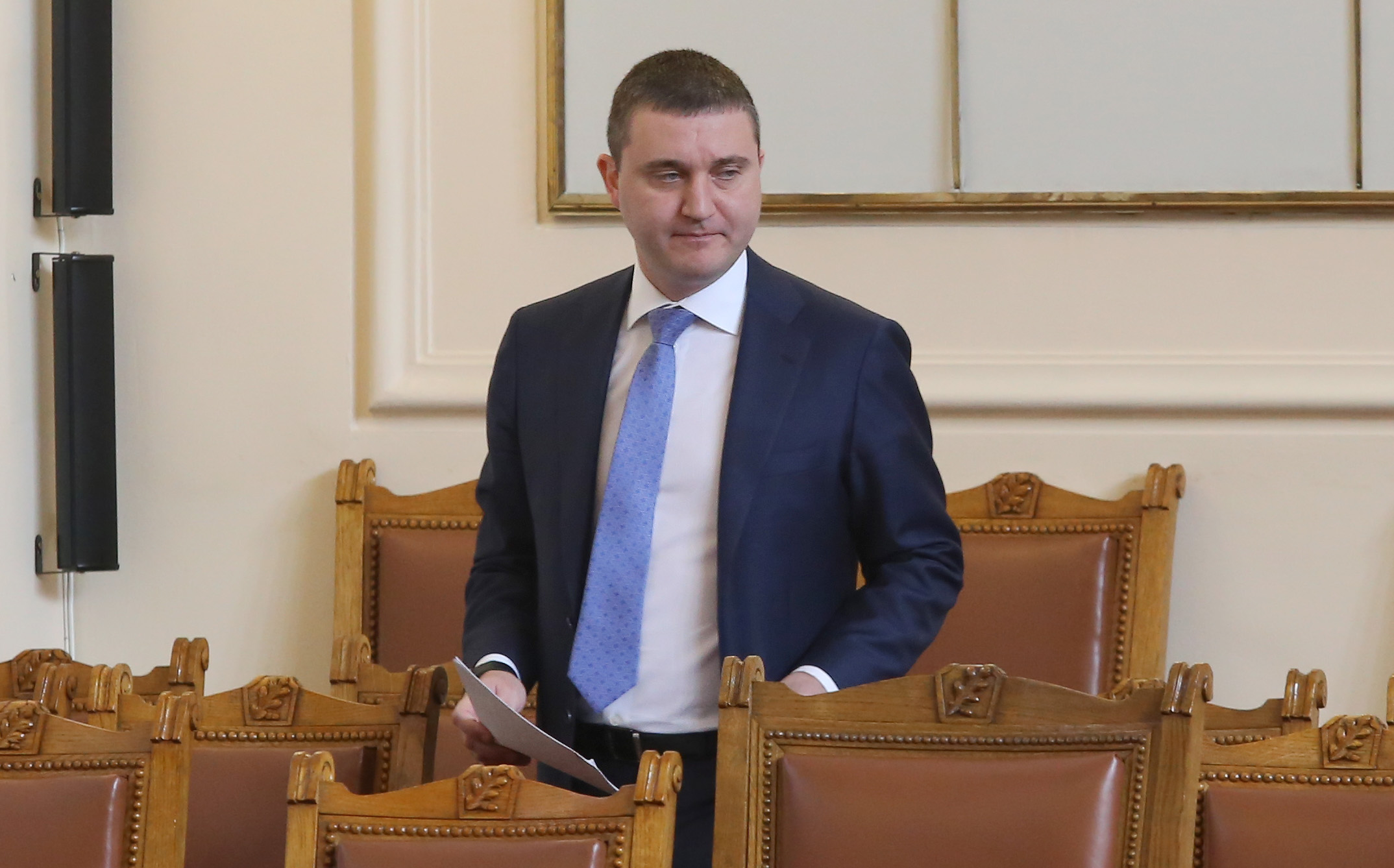Парламент Владислав Горанов