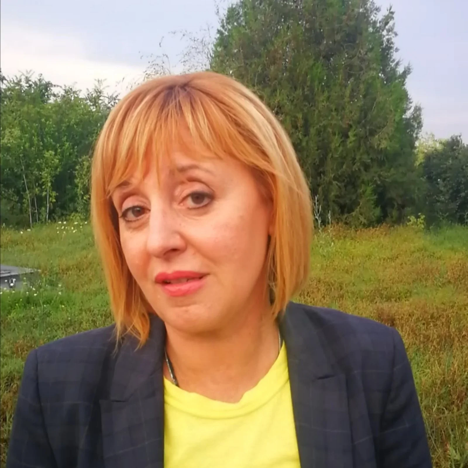 Мая Манолова