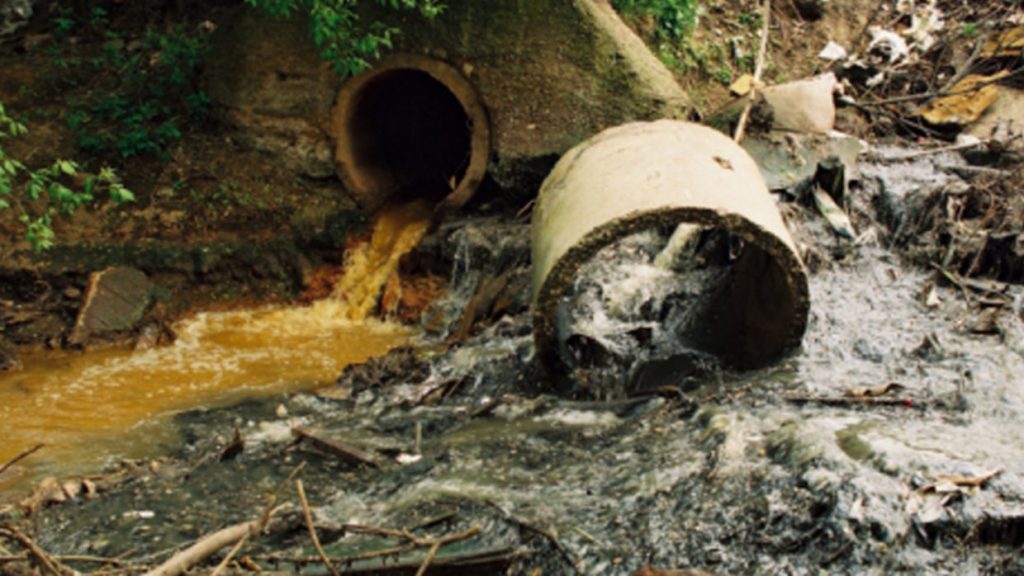 замърсяване води