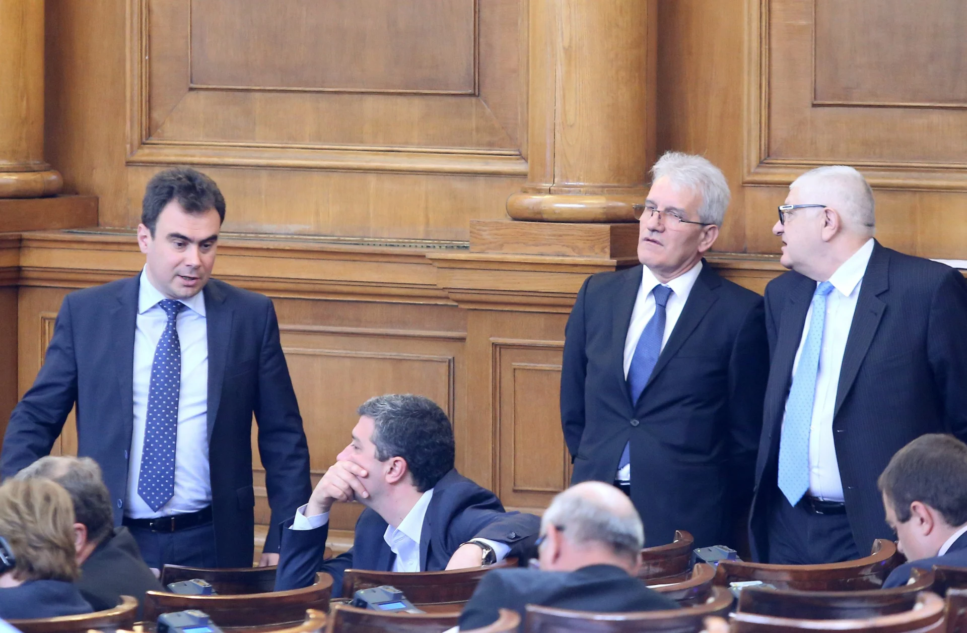 Парламент Жельо Бойчев