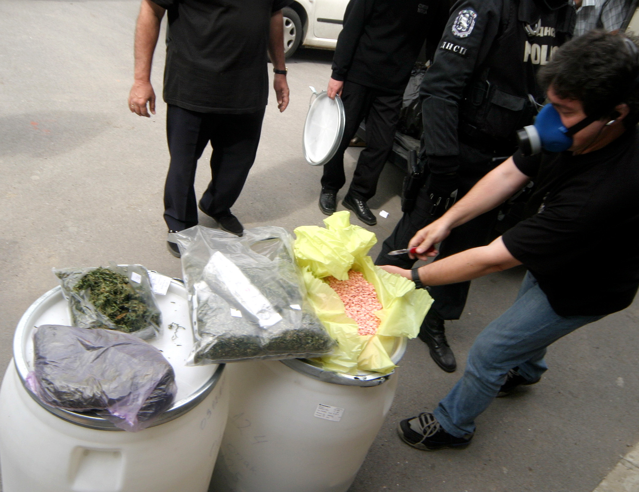 марихуана, Агенция "Митници"Изгаряне на конфискувани наркотицидрога