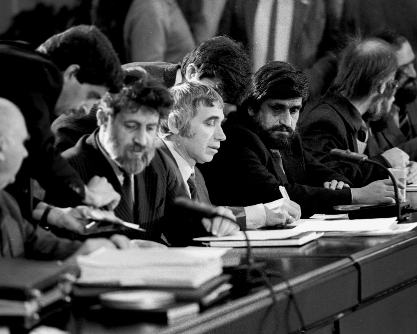 Кръгла маса - 1990г.Петър БеронЖелю ЖелевГеорги Спасов