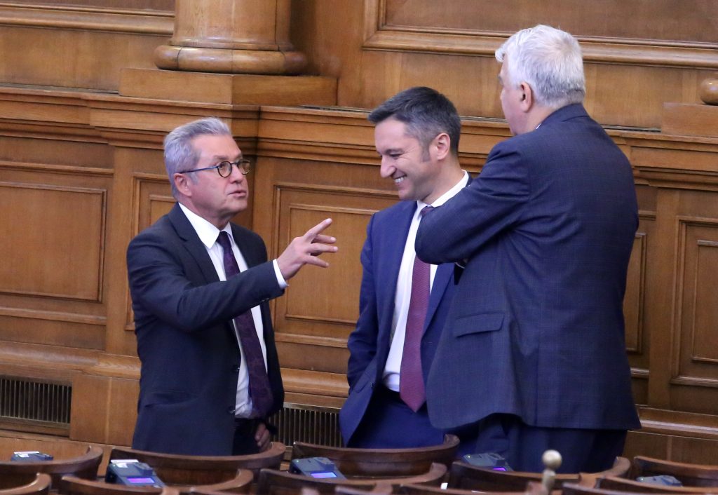 Парламент заседание Йордан Цонев