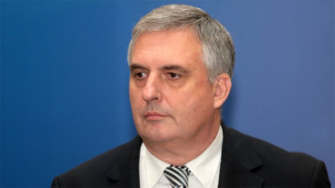 Ивайло Калфин