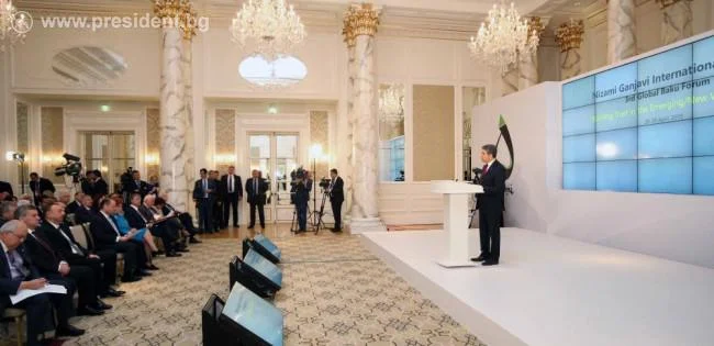плевнелиев