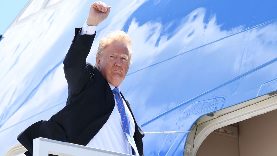 тръмп самолет еър форс 1