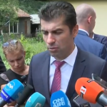 Кирил Петков