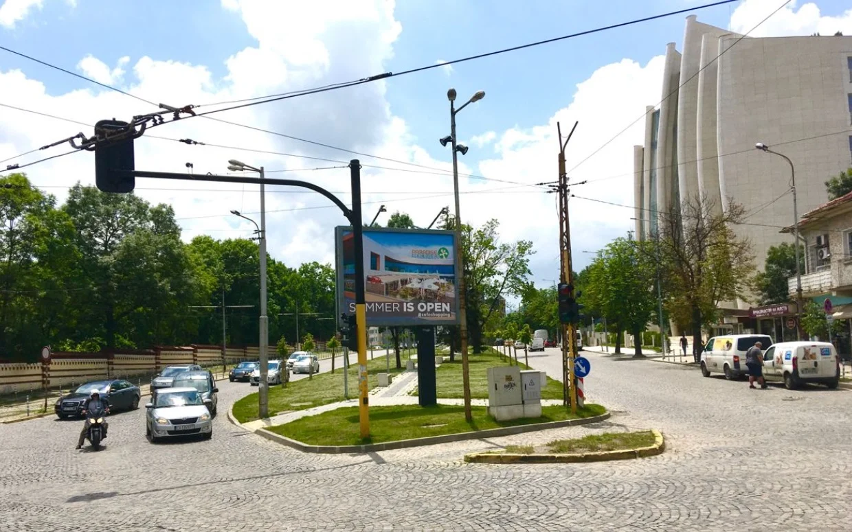 Площад
