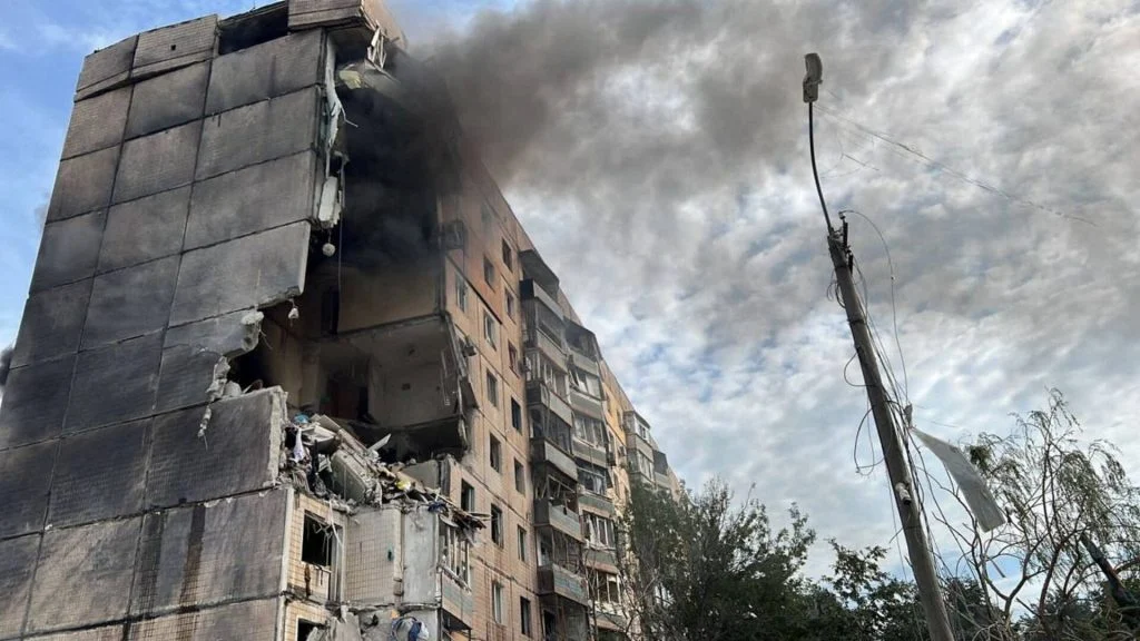Навършват се три години от началото на руската инвазия в Украйна, Украинската ПВО е неутрализирала 111 от 147 руски дрона при нощна атака