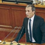 Премиерът Пламен Орешарски ще разчита законопроектите на кабинета му да бъдат предварително изпитани.