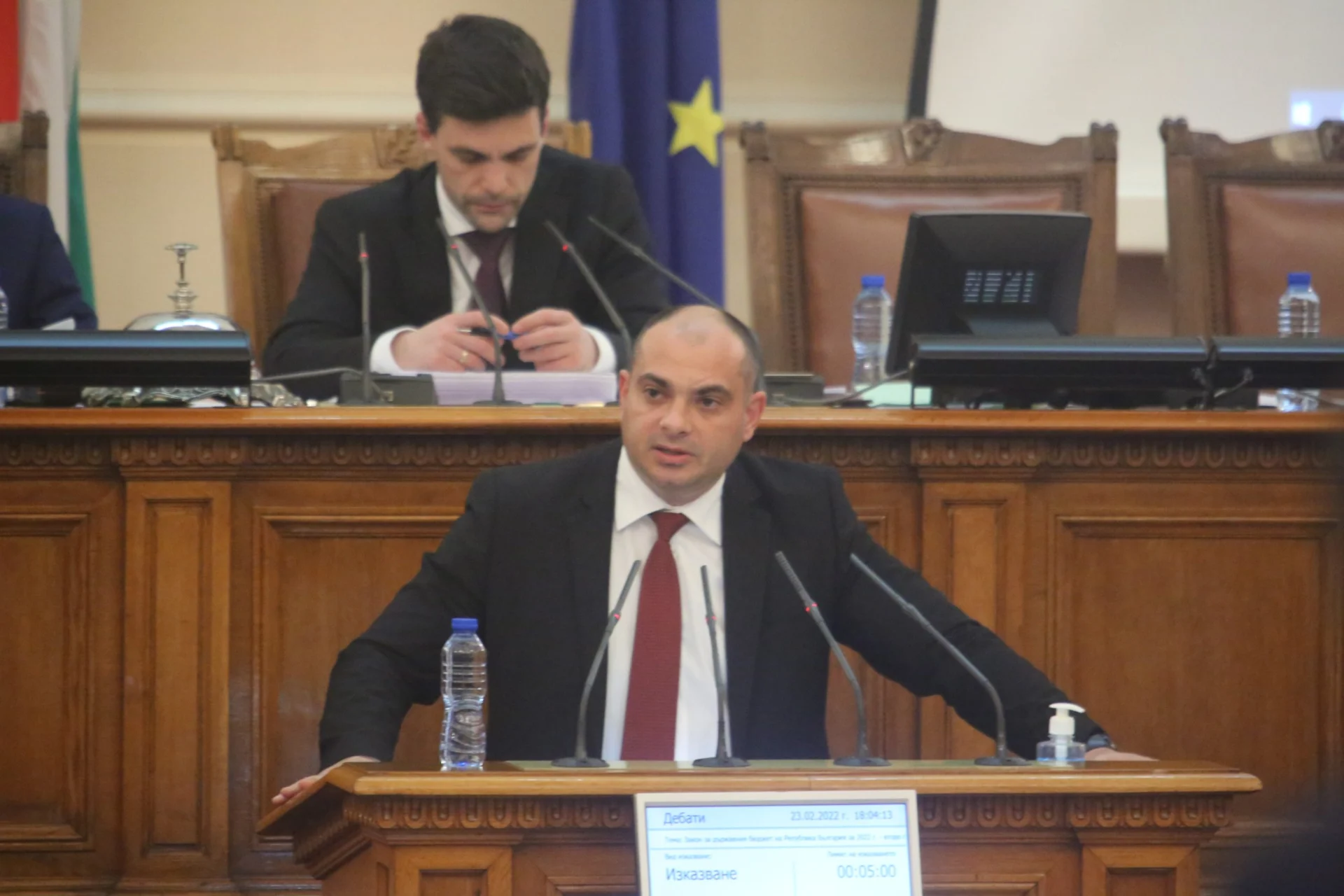Филип Попов