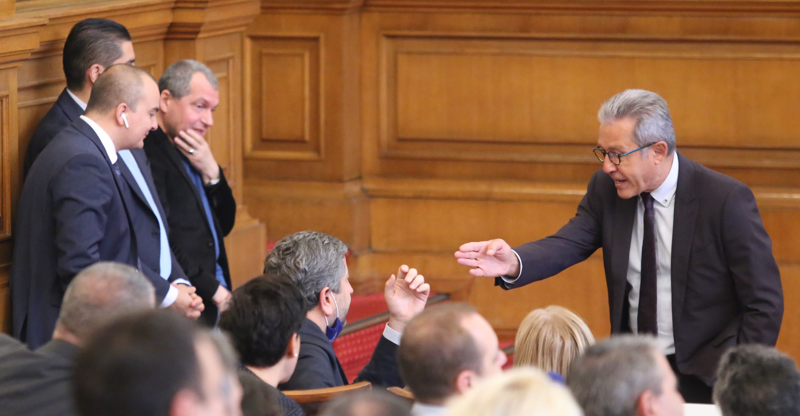 Парламент Христо Иванов