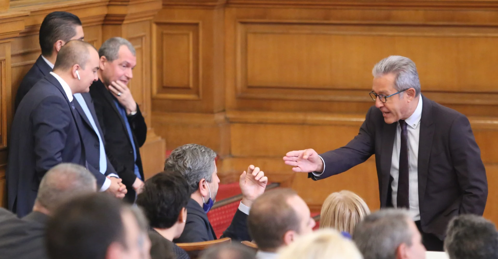 Парламент Христо Иванов