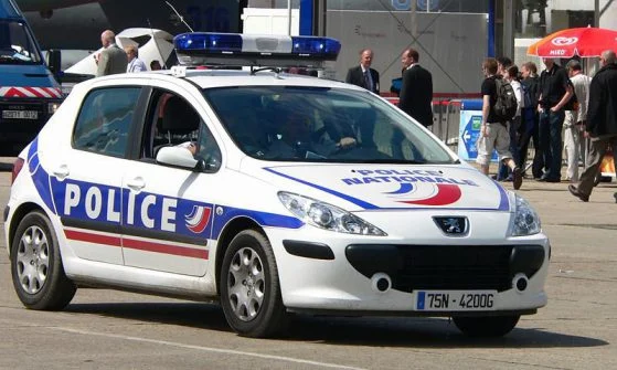 френска полиция