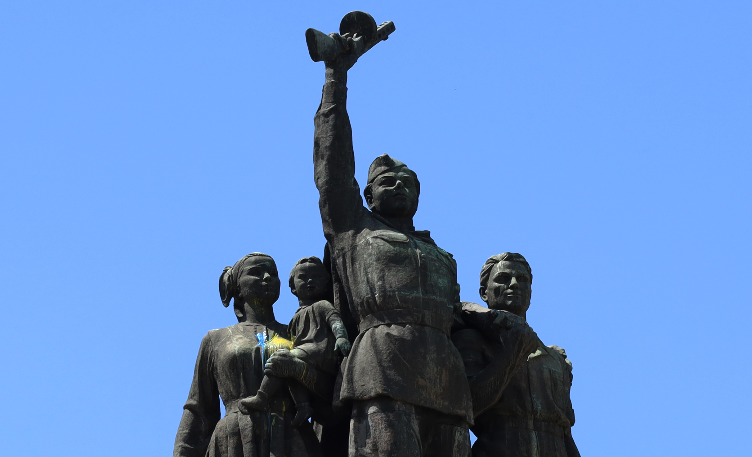 Паметник на Съветската армия 9 май