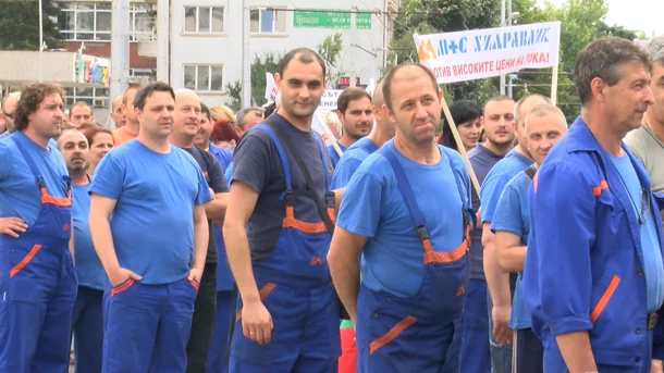 протест фирми