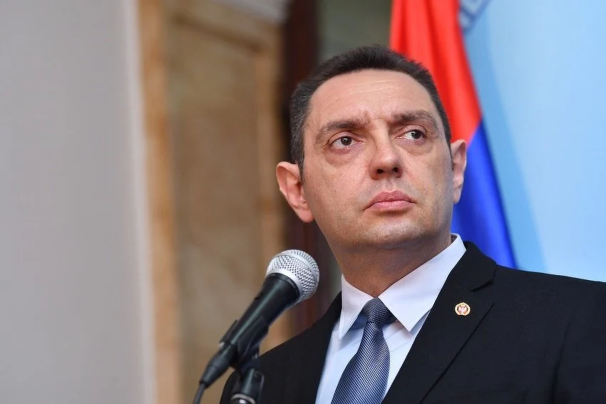 Александър Вулин