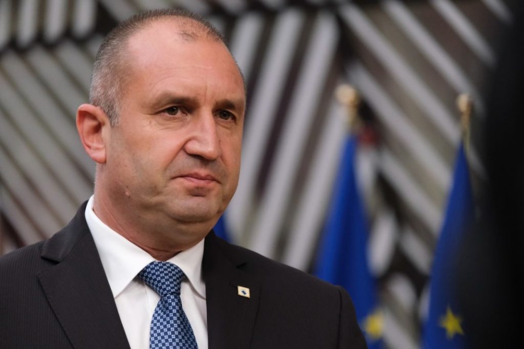 Румен Радев