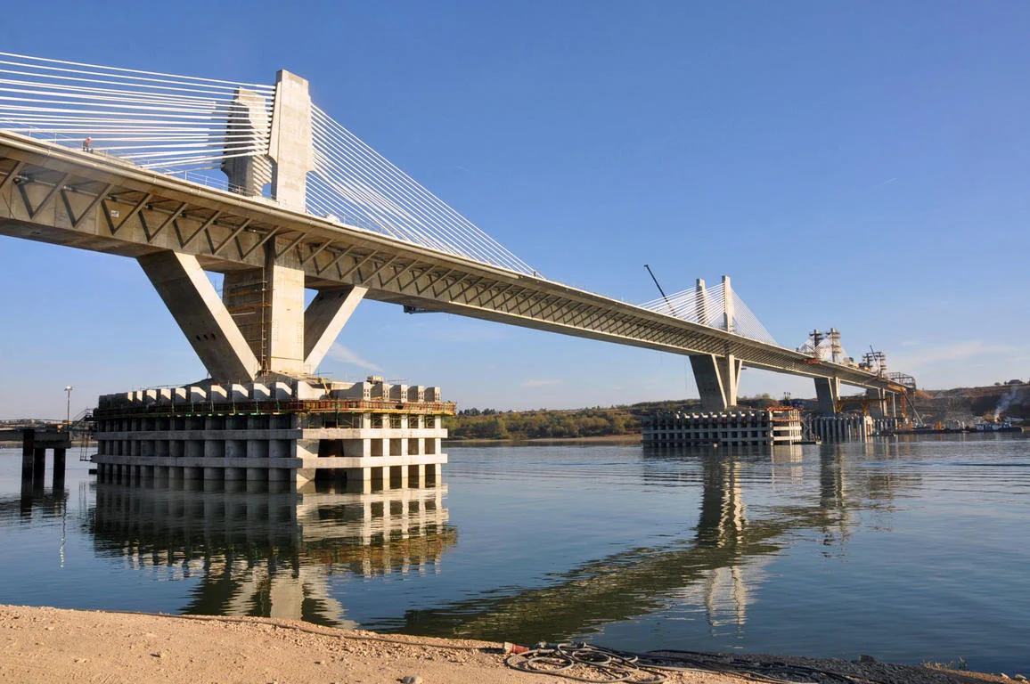 дунав мост 2