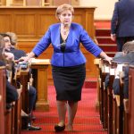 Парламент Менда Стоянова