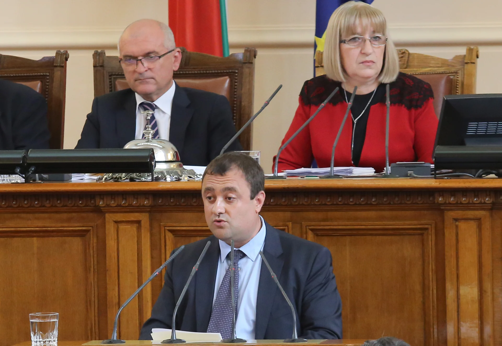 Парламент Иван Иванов БСП