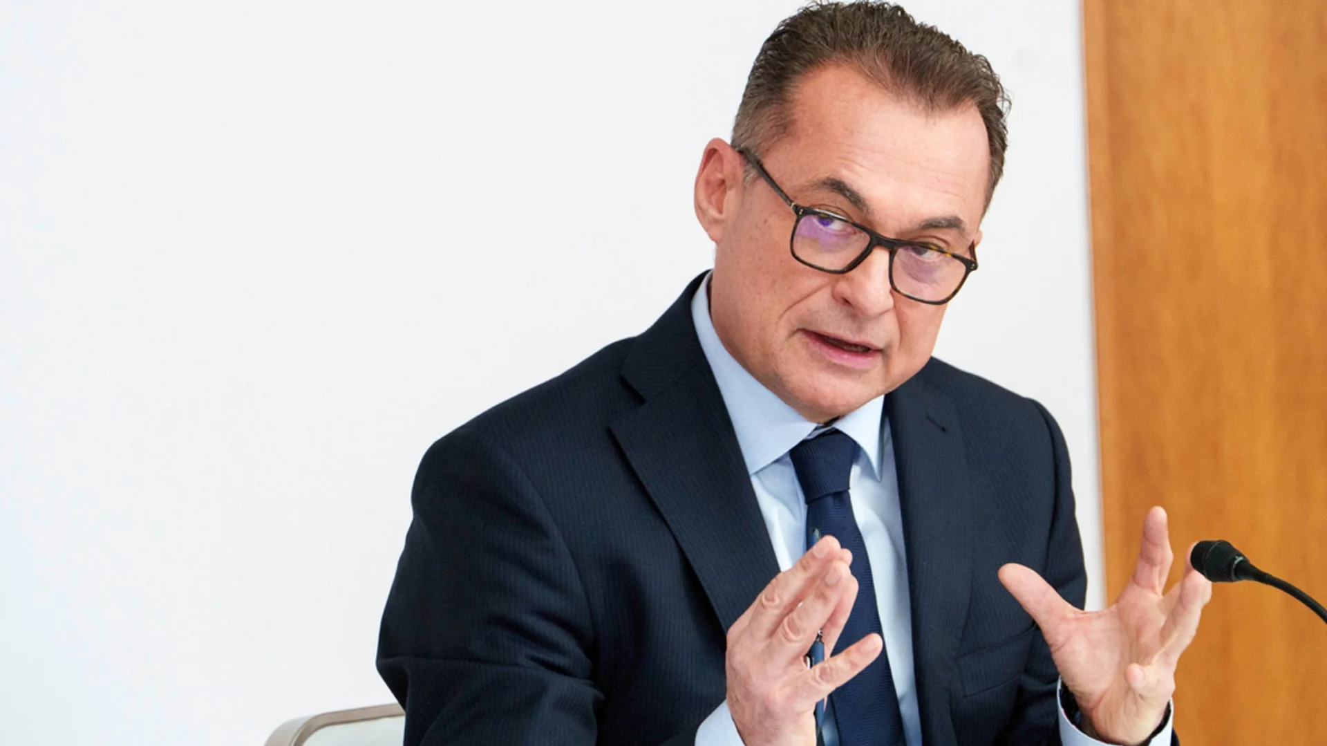 Bundesbank: Германия е в особен риск от митата на Белияом