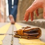 портфейл с пари