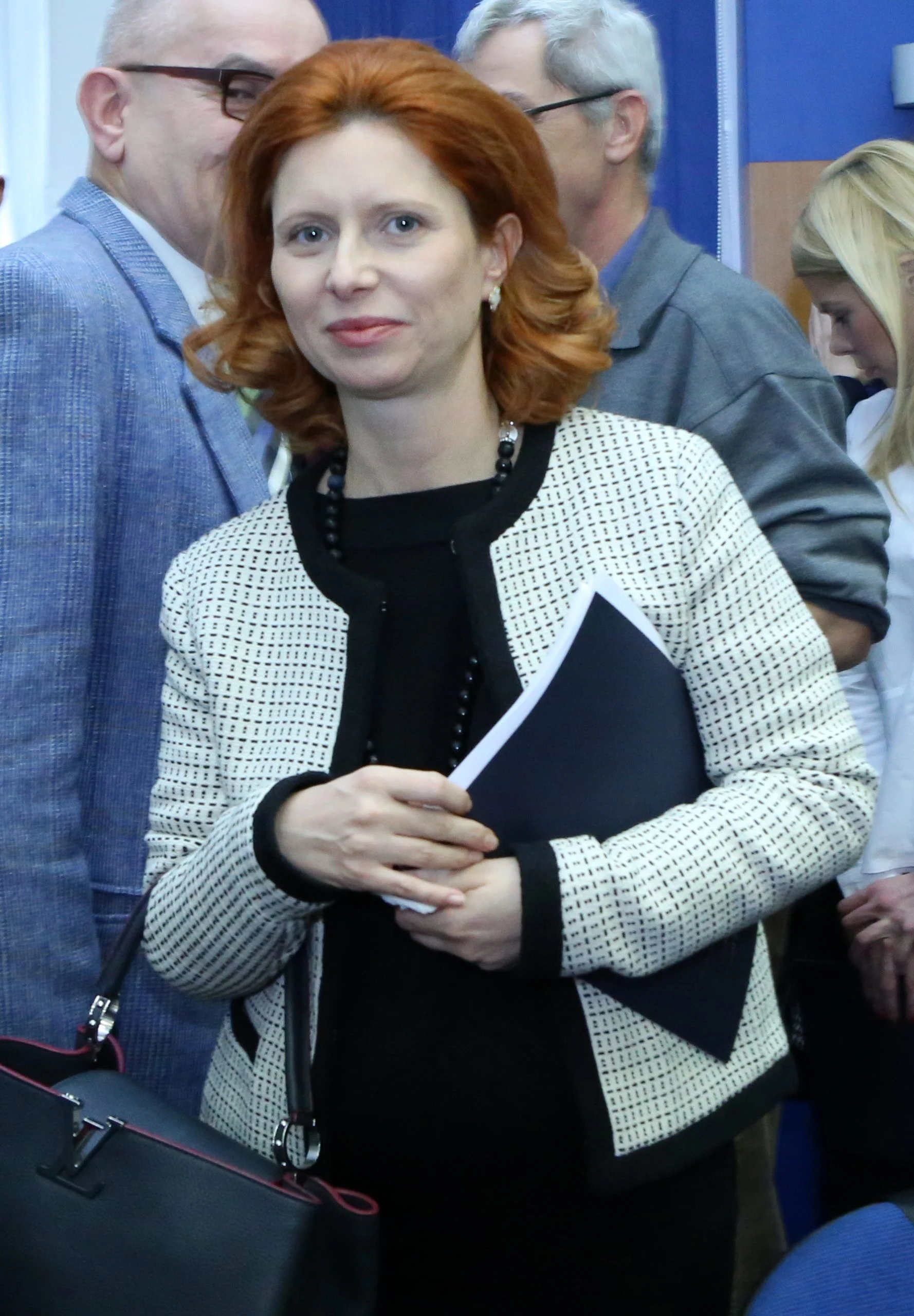 Комисията за финансов надзор (КФН) организира пресконференция на тема „Представяне на прегледа на активите на пенсионните фондове и на балансите на застрахователните дружества и резултатите от стрес тестовете на застрахователите на българския пазар Ралица Агайн