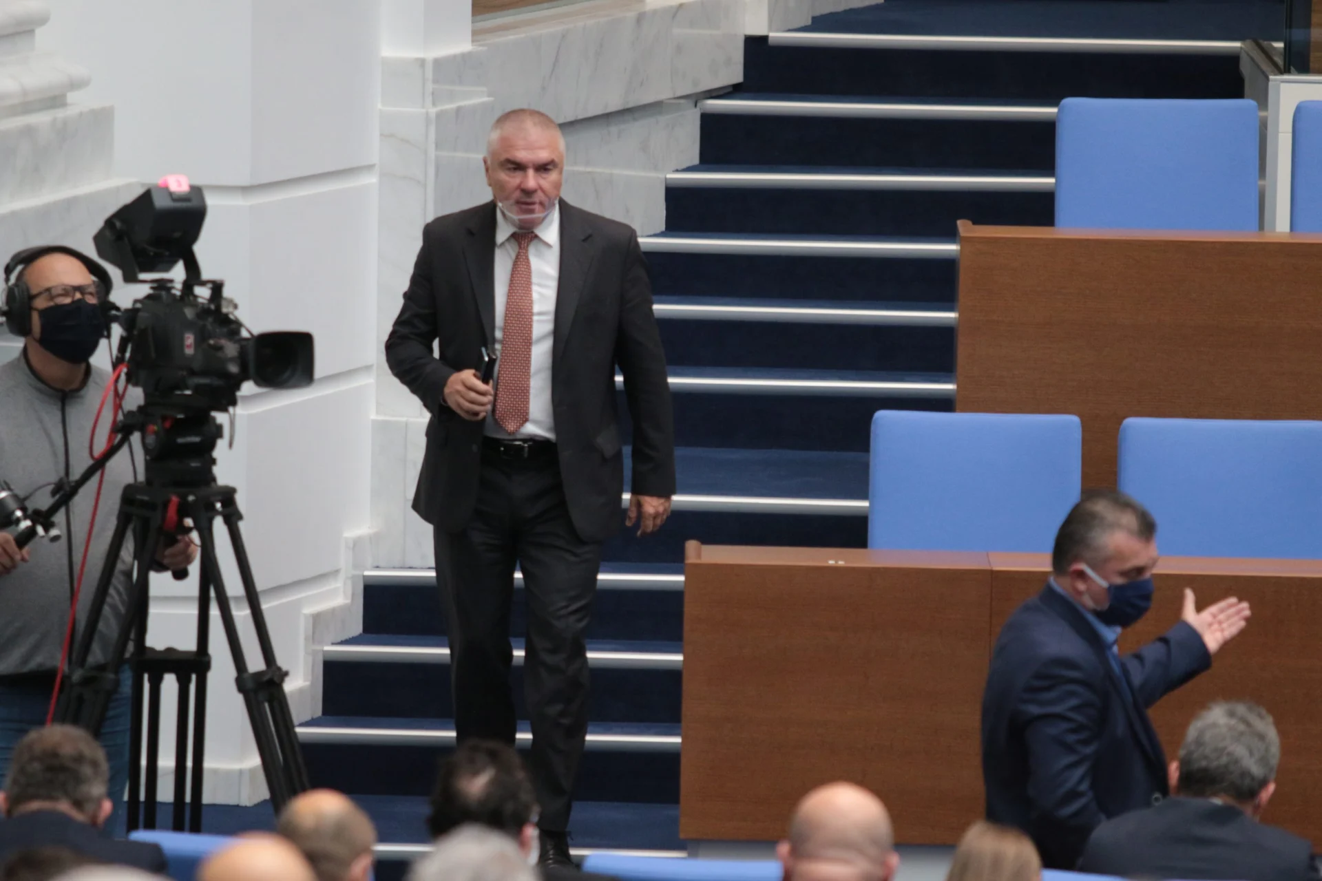 Парламент бюджет Веселин Марешки