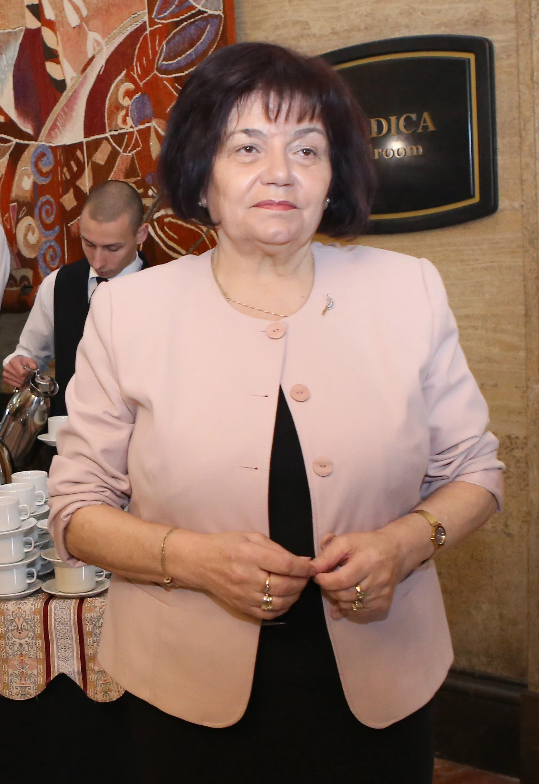 Министърът на образованието и науката Меглена Кунева взе участие в организираната от Синдиката на българските учители Балканска конференция на тема „Учителските синдикати на Балканите за мир“. Янка Такева