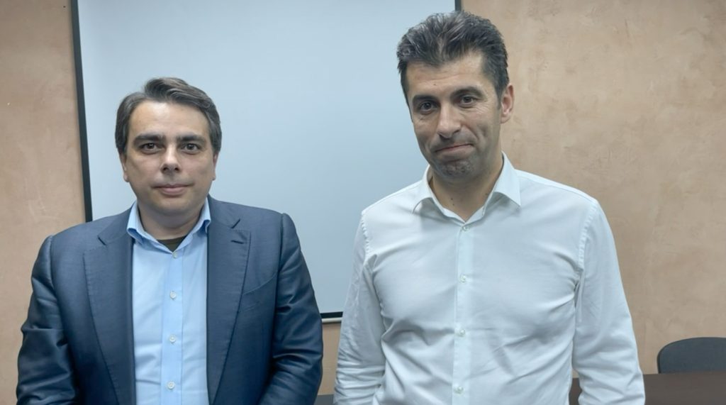 Асен Василев