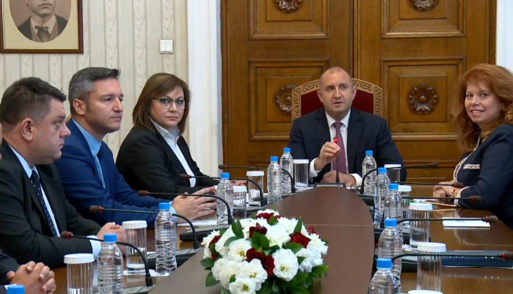 Президентство консултации за правителство БСП Корнелия Нинова Румен Радев