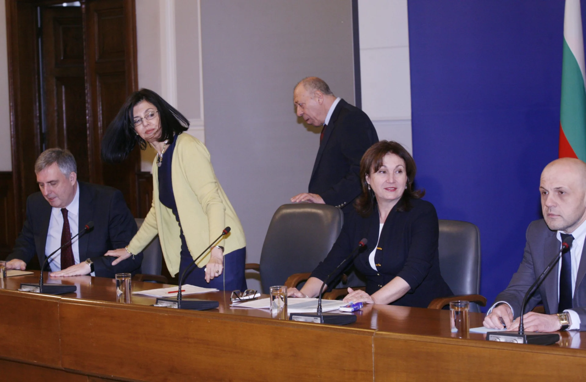 Министерски съвет Заместник министър-председателите Румяна Бъчварова
