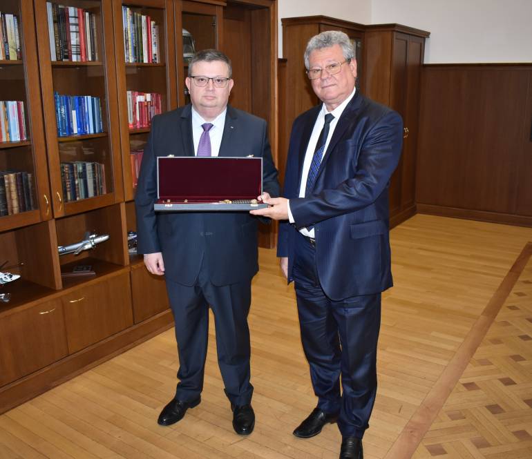 награди прб