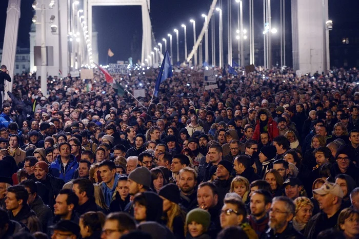 протест унгария