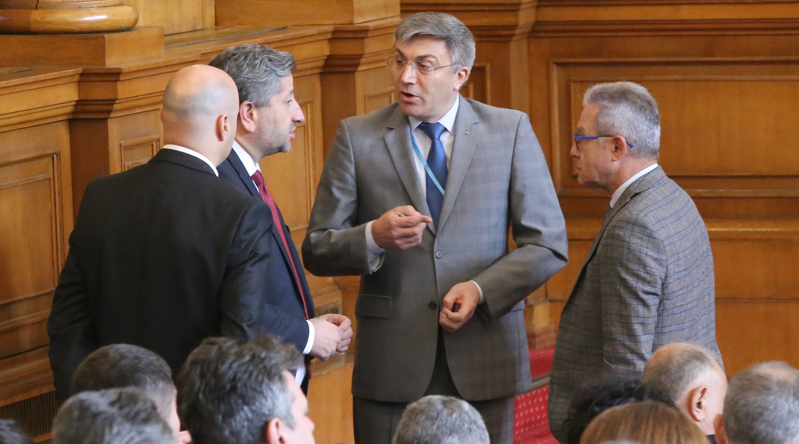 Парламент Атанас Славов