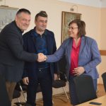 Корнелия Нинова