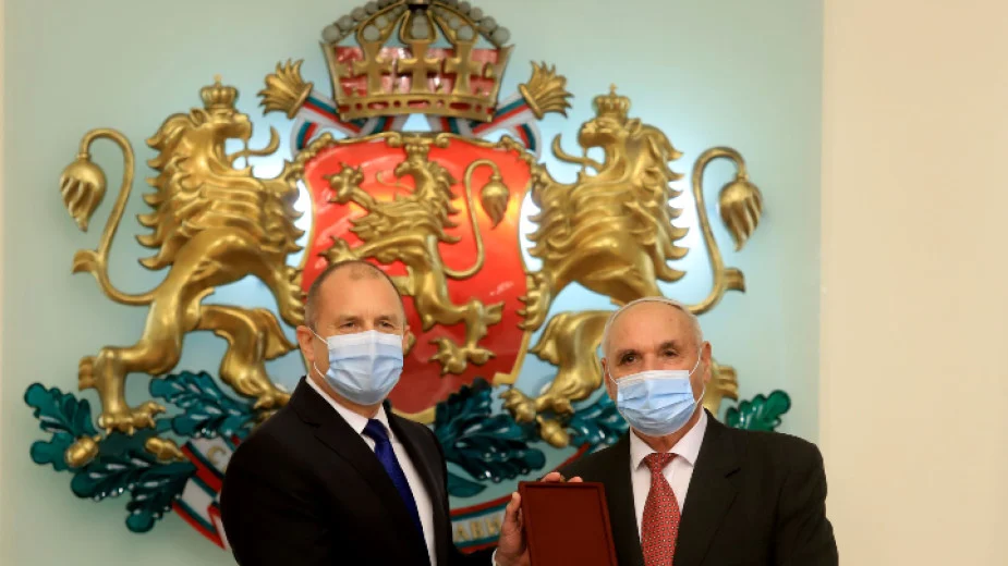Румен Радев