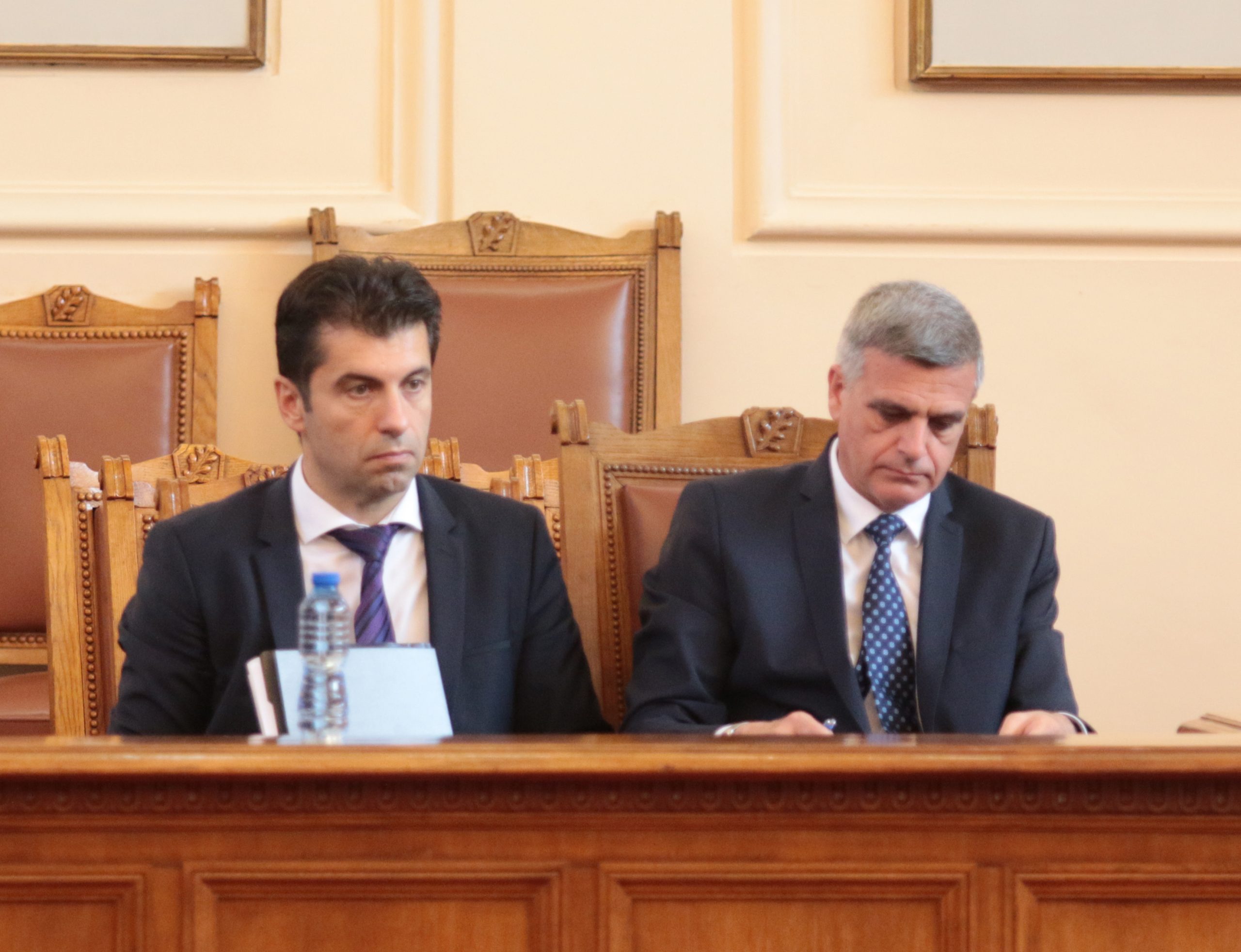 Парламент Кирил Петков Стефан Янев