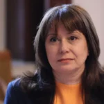 Омбудсманът Велислава Делчева изпрати писмо до БНБ относно стартовите комплекти с евромонети