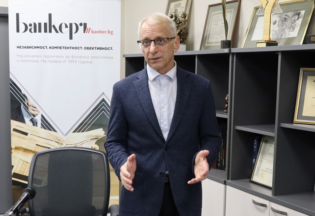 Николай Денков