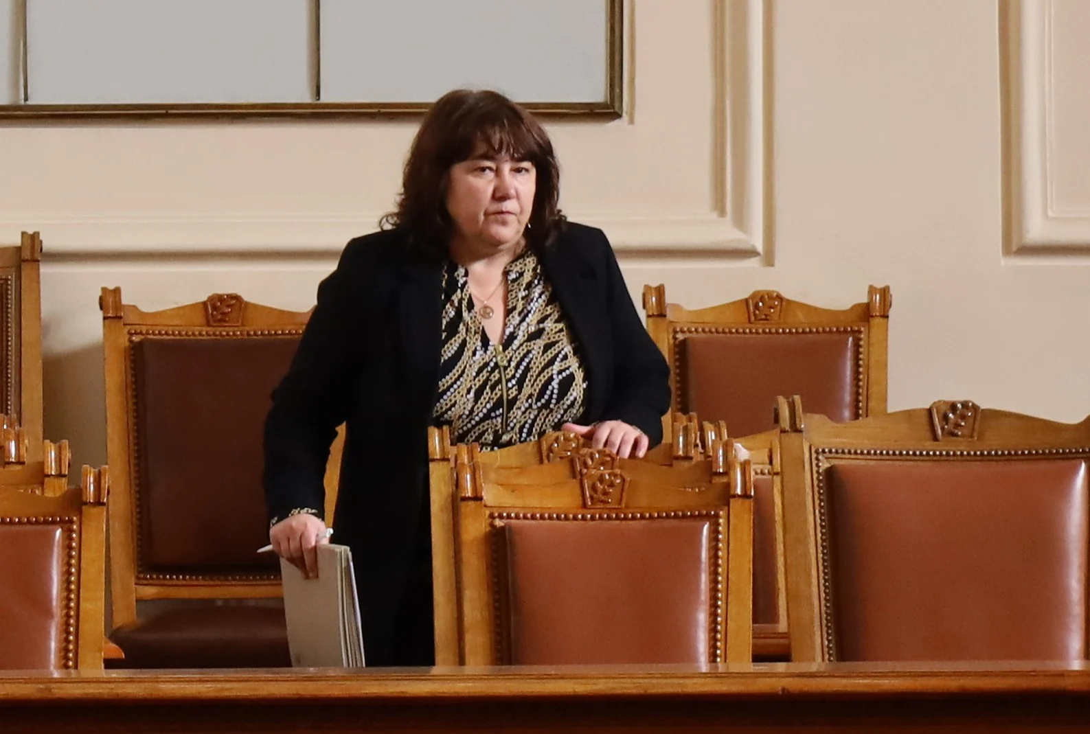Парламент изслушване на Росица Велкова министър на финансите