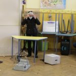 Гласуване за парламент избори 2021